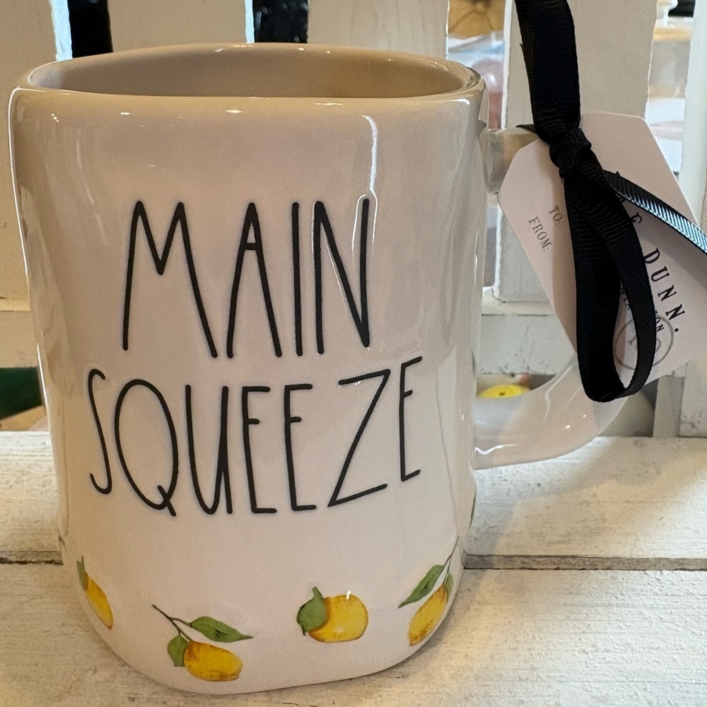 Rae Dunn Main Squeeze Mug - Cream with Yellow Lemons